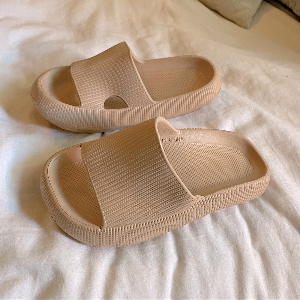 Original Cloud slides!!! Brand new!